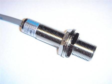 Indukční snímač PM12-02P-S