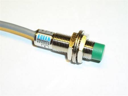 Indukční snímač PM12-04S