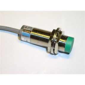 Indukční snímač PM18-08PB